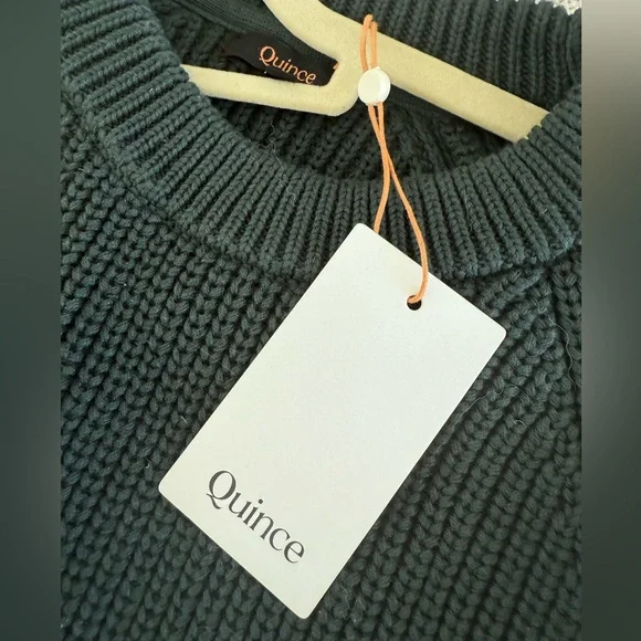 NWT M dark green Quince 100% Organic Cotton Fisherman Crew Sweater - Picture 2 of 5